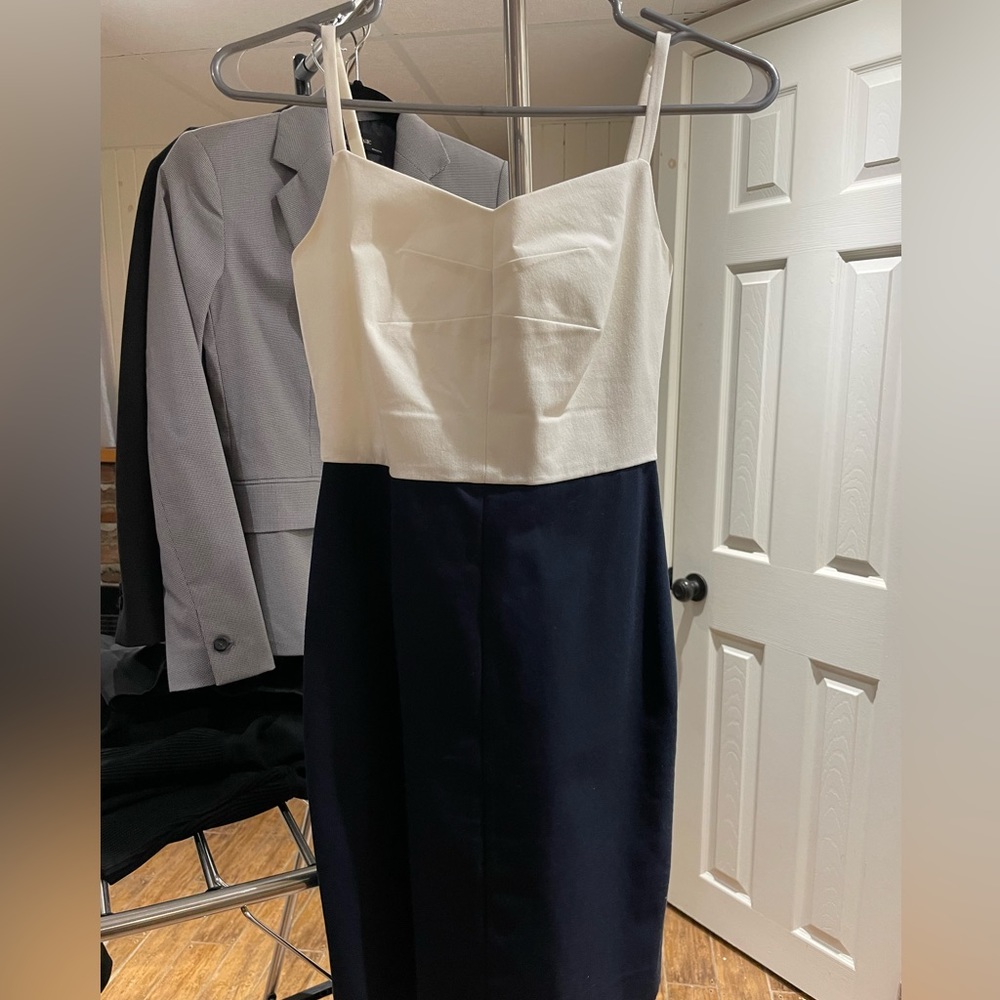 Banana republic pencil dress in size petit 00